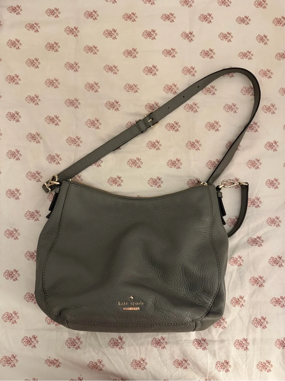kate spade Pebbled Leather Shoulder Bag in Gray